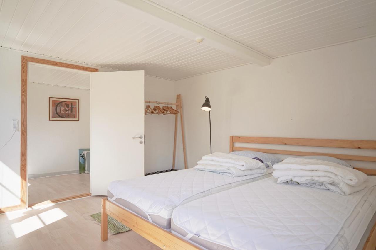Badsted Sommerhus Gudhjem Extérieur photo